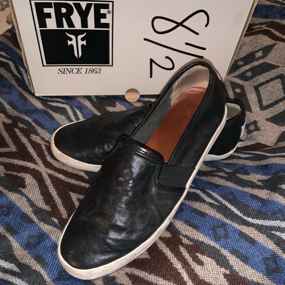 Frye Slip-On